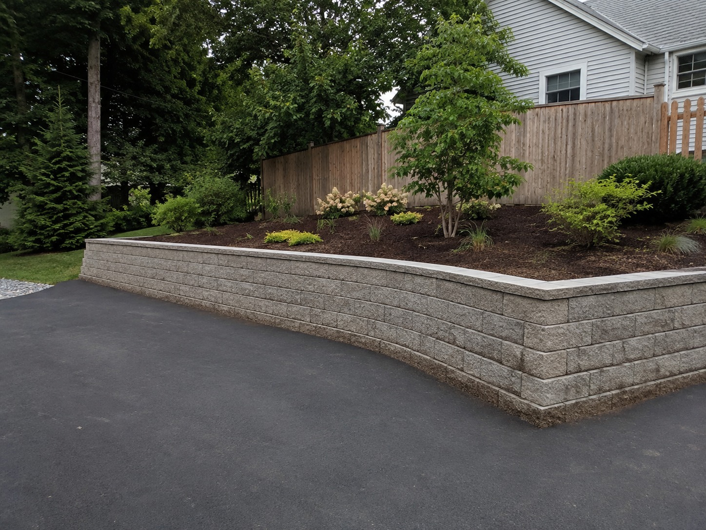 Retaining walls in Hamilton